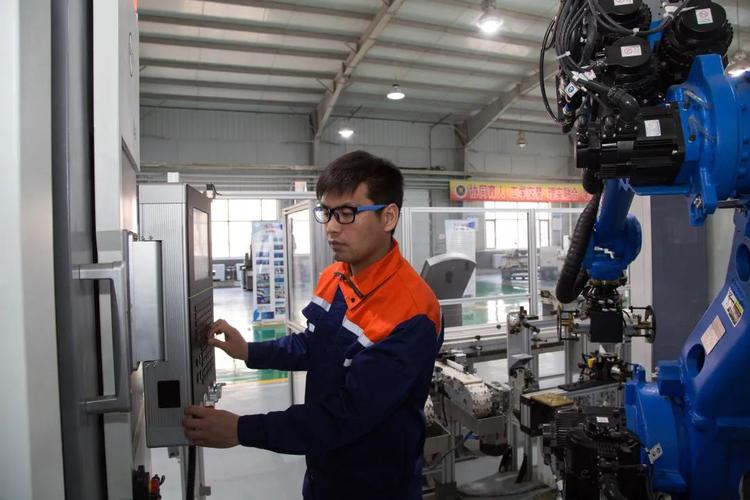 沈阳理工大学机械工程学院怎么样？沈阳科技学院机械工程怎么样
