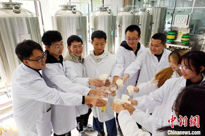哪些高校的酿酒方面（发酵）的研究生比较好？酿酒研究生怎么样