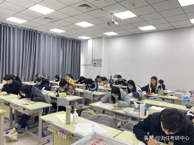 杨平有什么作品？天南大考研培训学校怎么样