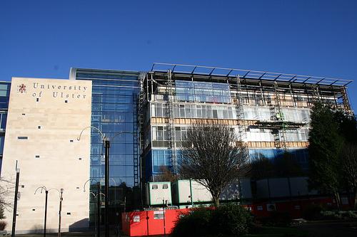 请问在英国的朋友知道奥斯特大学(University of Ulster)怎么样吗？ulster大学怎么样