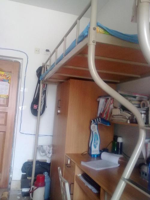 西安交大研究生宿舍是几人间？上海交大的寝室怎么样