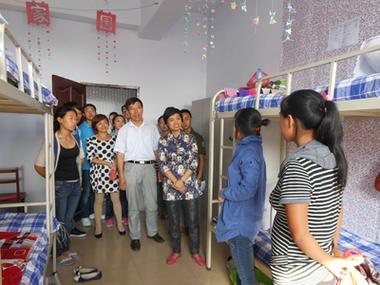 通化师院白山分院是不是也归通化师院领导呢?那里的宿舍连插座都没有？通化师范住宿怎么样