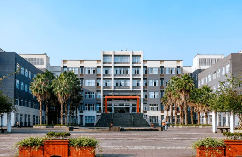 重庆城市职业技术学院校风怎么样？郑州城市职业学院校风怎么样