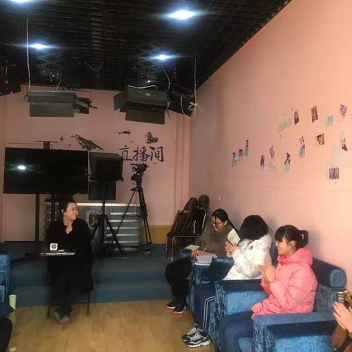 高中学播音主持到底好不好？高中学播音编导怎么样