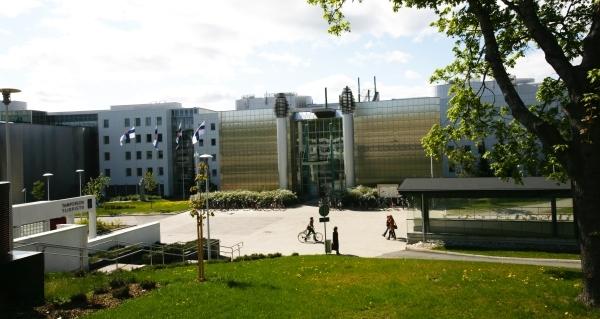 芬兰拉普兰大学qs排名？坦佩雷大学怎么样