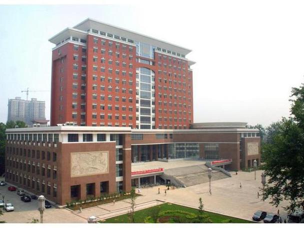 河南大学医学院是什么档次？（河南医科大学怎么样）