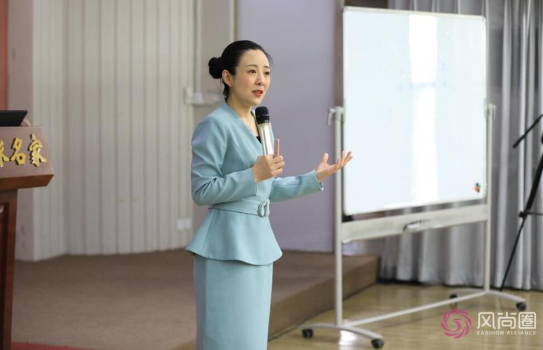 培训师这个行业到底是做什么的？（宣讲师这份工作怎么样）