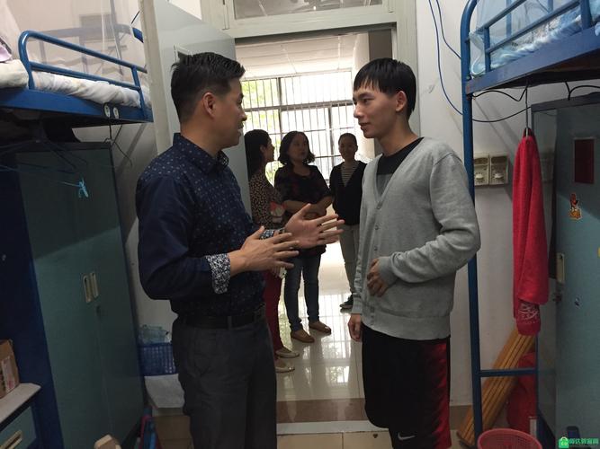 上海工程技术大学的宿舍怎么样？（上海的专科院校宿舍怎么样）