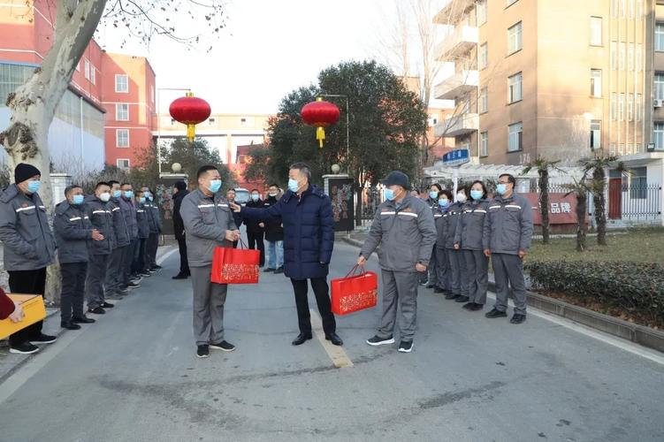 中钢洛耐正式工待遇？（洛阳高校待遇怎么样）