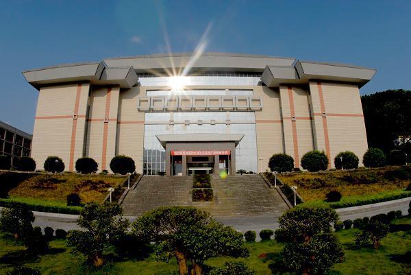 吉首大学感觉怎么样啊?(吉首市吉首大学怎么样)