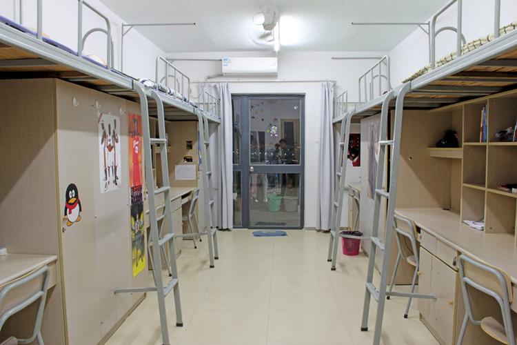 厦大嘉庚学院住宿条件？（嘉庚学院的宿舍怎么样）