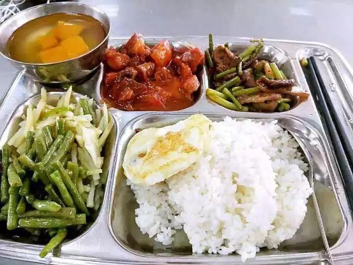 大连学校吃的是预制菜吗?(大连职业技术学院伙食怎么样)