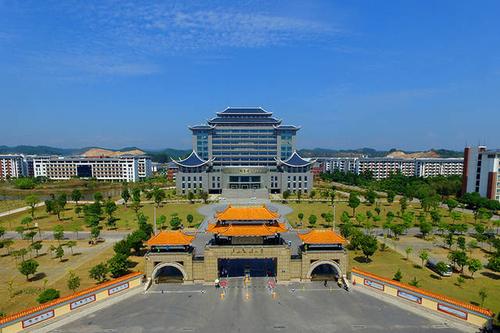 广西民族大学相思湖学院好不好？（广西民族大学相思湖校区怎么样）