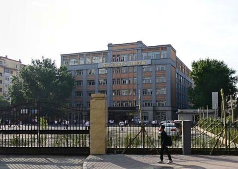 请问哈尔滨市19中怎么样啊?可否介绍一下？（哈尔滨哈学院怎么样）