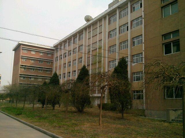 长治职业技术学院哪个校区好？（长治职业技术学院北校区-教学楼怎么样）