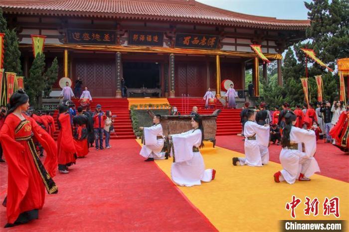 几几年我国祭祀孔子第一次由民间祭祀改为国家祭祀？（云南大学方盛举怎么样）