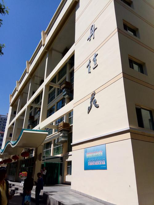 兰州大学校区内能停车吗？（兰州大学丹桂苑怎么样）