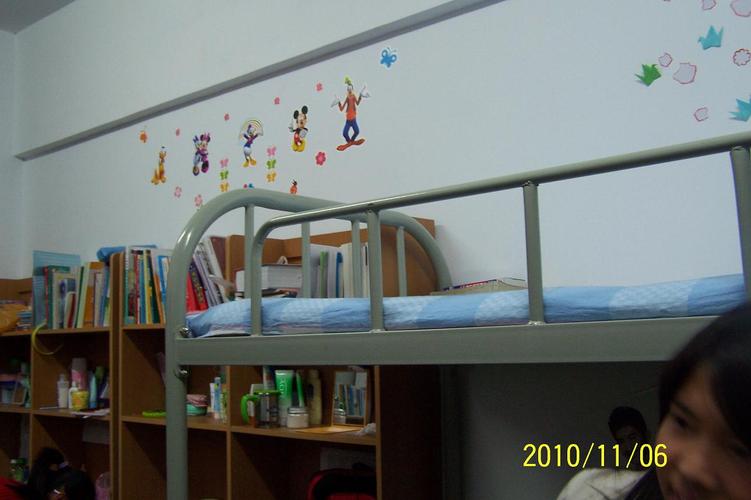 兰州理工大学新生宿舍是自己占床位吗?(兰交大宿舍怎么样2017)