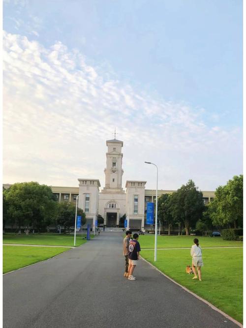 宁波诺丁汉大学咋样？（宁波诺丁汉大学校园环境怎么样）