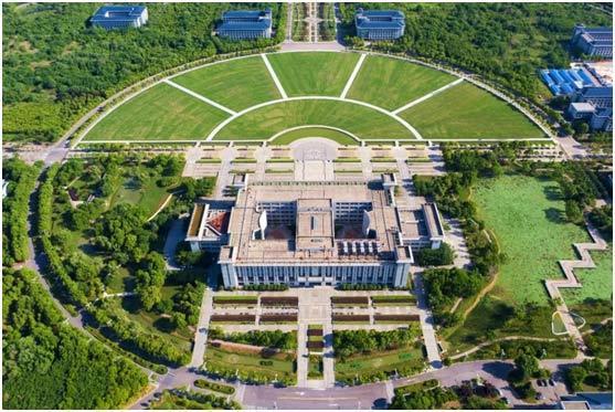 东南大学地理位置和生活环境？（东南大学条件怎么样）