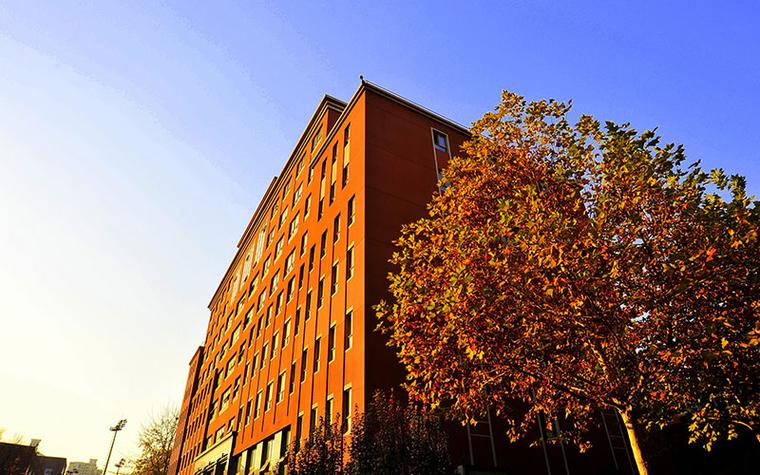 想学新闻类选什么大学？（首都体育学院新闻学怎么样）