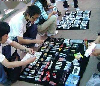 大学生摆摊适合卖什么小物件?(大学生怎么样促销)