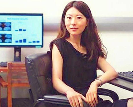 何碧玉是河南新乡哪里人？（纽约大学助理教授水平怎么样）
